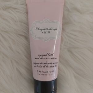 Victoria's Secret Sexy Little Things Noir Scented Bath and Shower Cream
